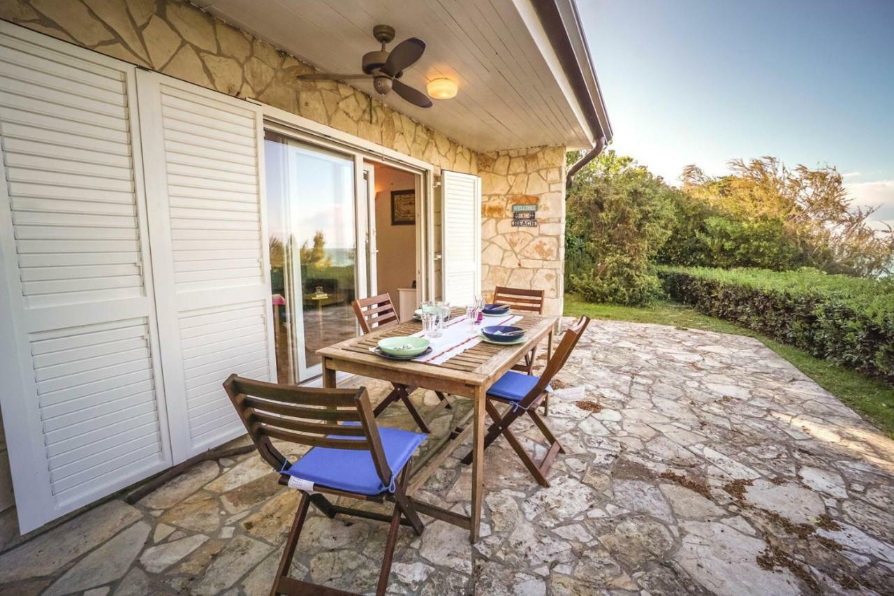 Beach House Lucy Crveni Vrh Exteriör bild